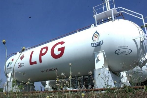 ورود رسمی LPG به سبد سوخت کلید خورد/ فراخوان برای احداث جایگاه در نزدیکی 8 پالایشگاه