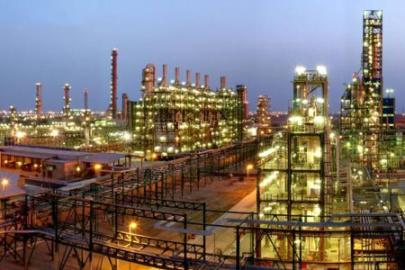 تقدیرنامه ۵‌‌ستاره تعالی سازمانی به پتروشیمی امیرکبیر اهدا شد