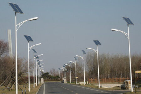 تامین روشنایی معابر با انرژی خورشیدی در دستور کار توانیر