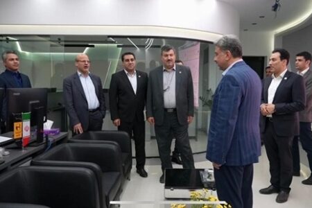 قدردانی مدیرعامل توانیر از پایداری شبکه برق استان تهران در شرایط بحرانی