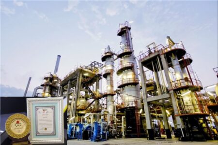 اهدای نشان عالی مسئولیت اجتماعی به «شرکت نفت سپاهان»