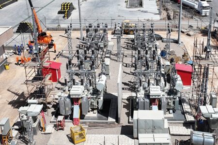 گام بزرگ نفت سپاهان در ارتقای زیرساخت‌های انرژی؛ اتصال پست برق ۶۳ کیلوولت اختصاصی به شبکه سراسری