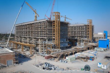 پیشرفت چشمگیر پروژه برج‌هاي خنك كننده هیبریدی پالایشگاه جنوبی