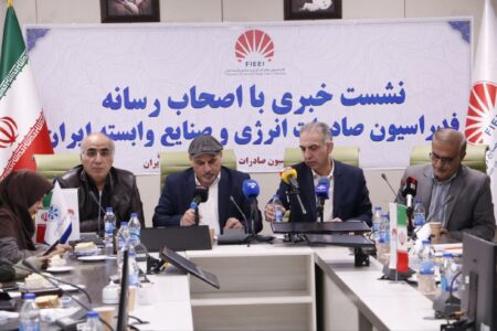 دولت تاجر خوبی نیست/ صادرات غیرنفتی قربانی حکمرانی غلط انرژی