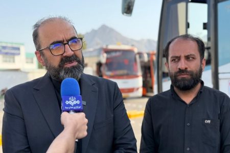 گزارشی از حضور کارکنان شرکت پالایش نفت اصفهان در مراسم تشییع رهبر شهید